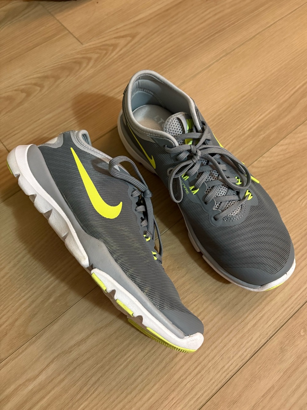 Nike Women’s Gray and Volt Running Sneakers - Picture 2 of 4
